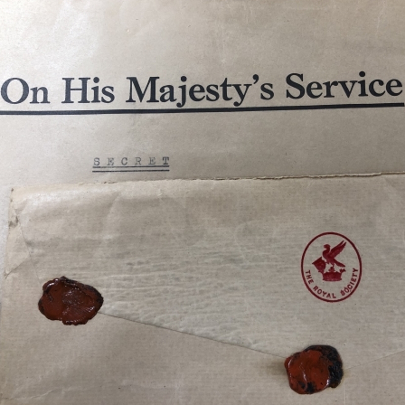 Envelopes containing Halban and Kowarski’s papers