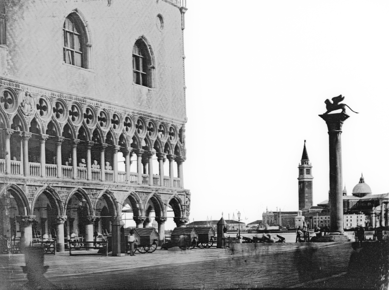 John Ruskin, Venice. The Ducal Palace and the Piazzetta c.1846-1852 (© The Ruskin, Lancaster University)