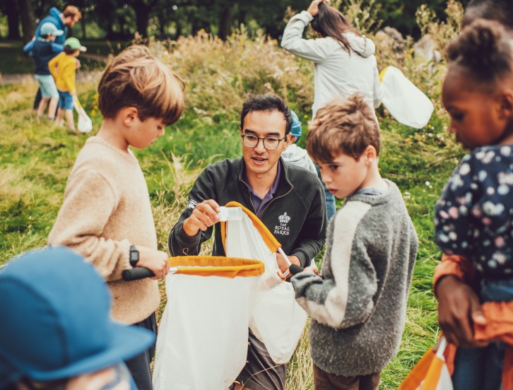 A Royal Parks explainer during a park tour